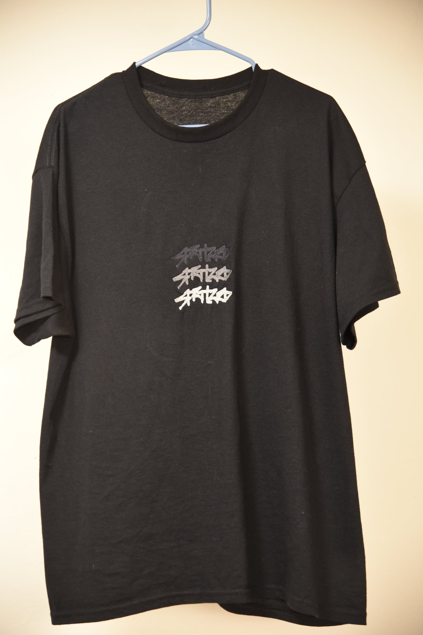 TRIPLE EMBROIDER TEE BLACK